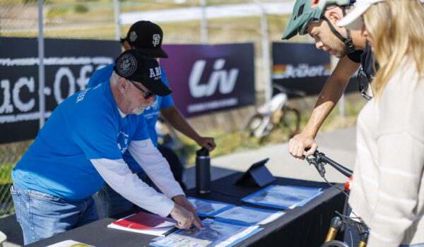 SeaOtter_2025_Volunteer17 SeaOtter_2025_Volunteer17